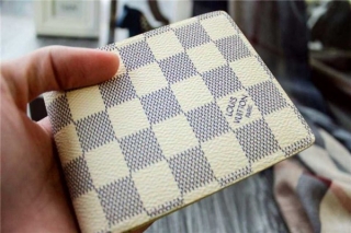 【Louis Vuitton☆ルイヴィトン】男性カードケース・財布雑誌掲載人気目玉商品！