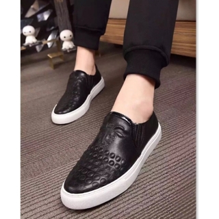 ブランド靴夏季人気大定番GIVENCHY☆ジバンシィ新品男性スニーカーセンスあり！何よりの魅力はその履き心地の良さ♪