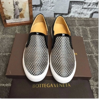 ブランド靴夏季人気大定番BottegaVeneta★ボッテガ ヴェネタ新品男性スニーカーセンスあり！何よりの魅力はその履き心地の良さ♪