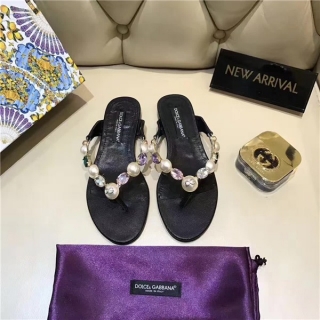 ブランド靴夏季高品質の新作D&G☆ドルチェ&ガッバーナ女性サンダル海に行くのにも、街中で歩くのにも、足元まで可愛いおしゃれなファッションアイテム！
