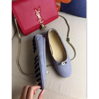 ブランド靴秋季売れ筋♪♪HermesⒽエルメス新品女性パンプス足元に上品さをプラス♪脚が長く綺麗に見える人気シューズ☆☆