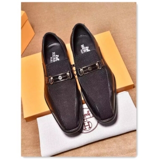 ブランド靴秋冬売れ筋商品HERMESⒽエルメス男性革靴 紳士欠かせないアイテム！!男の上品さを完全表現してしまう！！