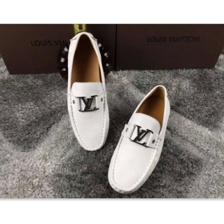 ブランド靴夏季人気大定番LOUIS VUITTON★ルイヴィトン新品男性スニーカーセンスあり！何よりの魅力はその履き心地の良さ♪