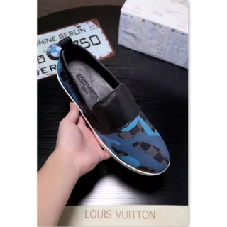 ブランド靴夏季高品質の新作LOUIS VUITTON★ルイヴィトン男性スニーカー☆オトコのオシャレの一品！！カジュアルで足元を飾るスニーカーが登場☆