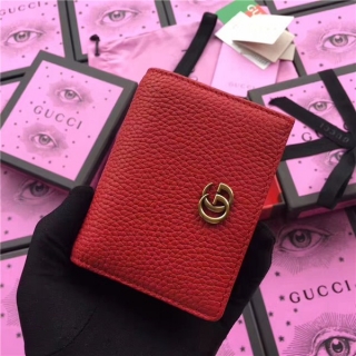 ゴージャス感漂う♫GUCCI☆グッチ女性 財布 洗練されたデザインと機能性を兼ね備えた財布★♫♪店長お勧め♪♪456126