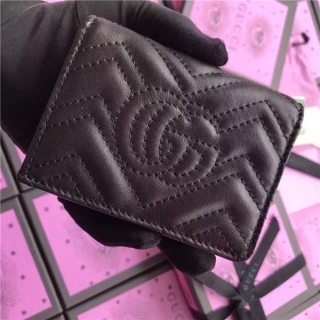 ゴージャス感漂う♫GUCCI☆グッチmarmont 女性 財布 洗練されたデザインと機能性を兼ね備えた財布★♫♪店長お勧め♪♪