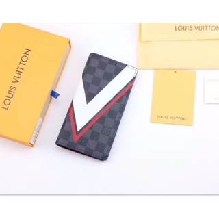 高品質人気商品LOUIS VUITTON☆ルイヴィトン男性財布洗練されたデザインと持ちやすいサイズ★♫♪絶賛発売中！♪