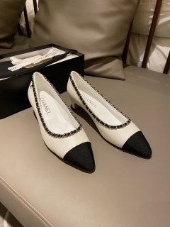 上質な革靴 人気商品ブランド型番シャネル女性ローファーシューズ シャネルスーパーコピー 数量限定発表
